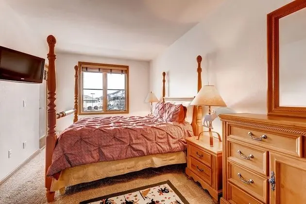 Daire, 2 Yatak Odası (Lodge at Brookside)
