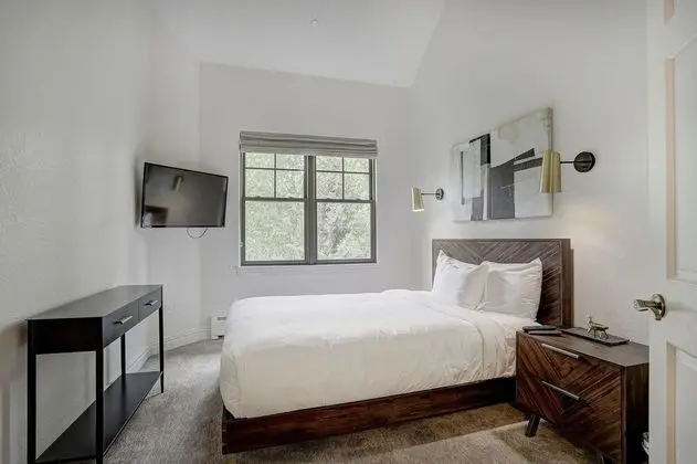 Daire, 2 Yatak Odası (Lodge at Brookside Loft)