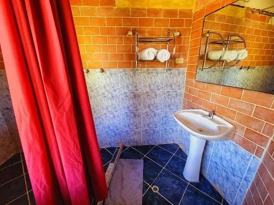 İki Ayrı Yataklı Oda, Banyolu/Duşlu, Bahçe Manzaralı