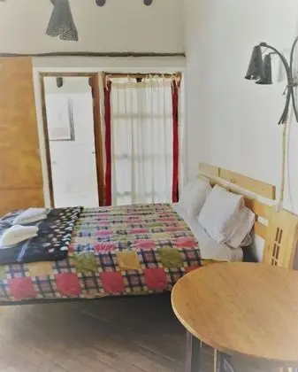 Tek Büyük Yataklı Oda, Özel Banyo, Bahçe Manzaralı