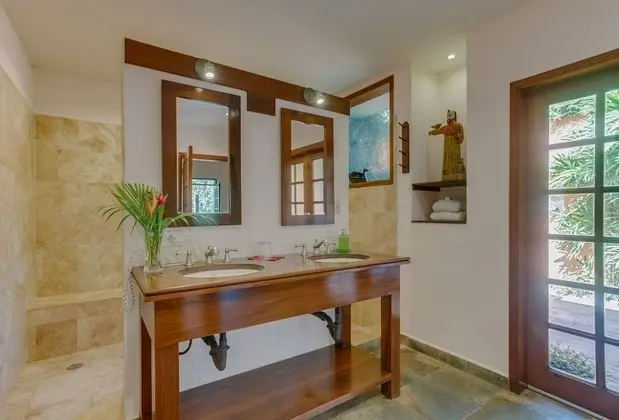Rainforest Cottage Double Room