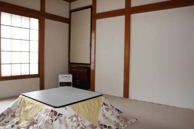Traditional Dört Kişilik Oda, Ortak Banyo (Japanese Style)