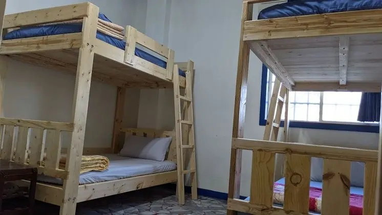 Basic Ortak Ranzalı Oda, Karma Ranzalı Oda, Ortak Banyo
