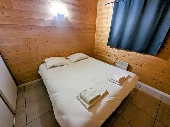 2 Bedroom Lodge with Spa Access