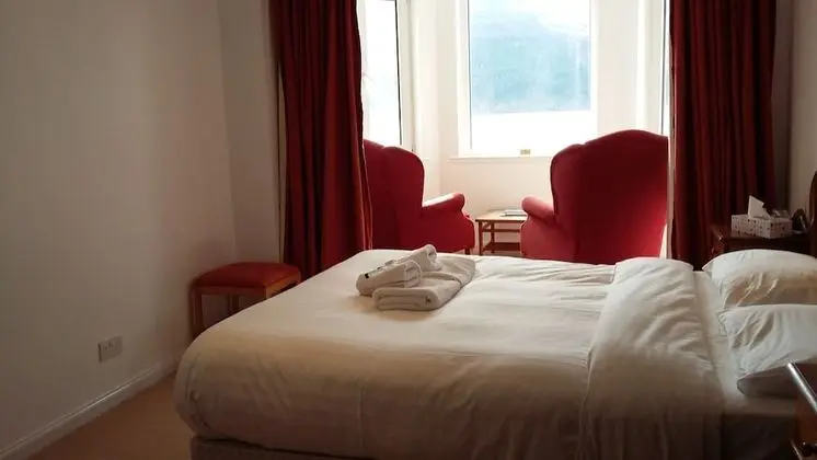 Standard Tek Büyük Yataklı Oda, 1 Çift Kişilik Yatak ( Loch View)