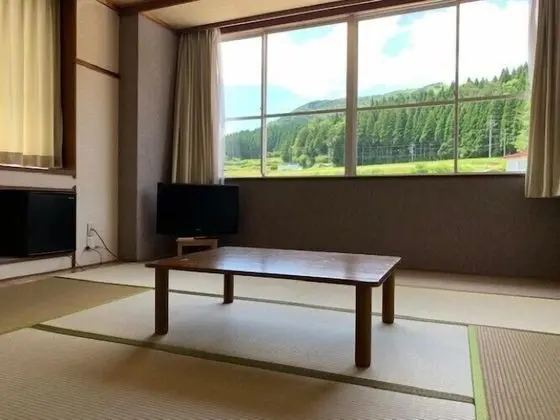 Traditional Oda (Japanese Style, for 4 People)