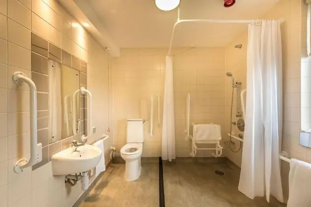 Tek Büyük Yataklı Oda, Engellilere Uygun