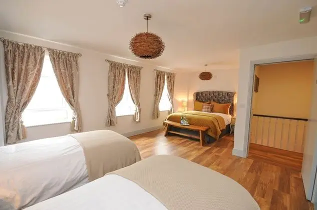 Superior Family Room