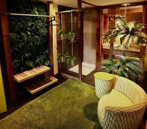 Tek Büyük Yataklı Oda (The Garden Store)