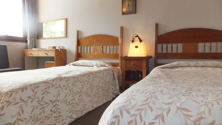 Basic İki Ayrı Yataklı Oda, Ortak Banyo, Dağ Manzaralı