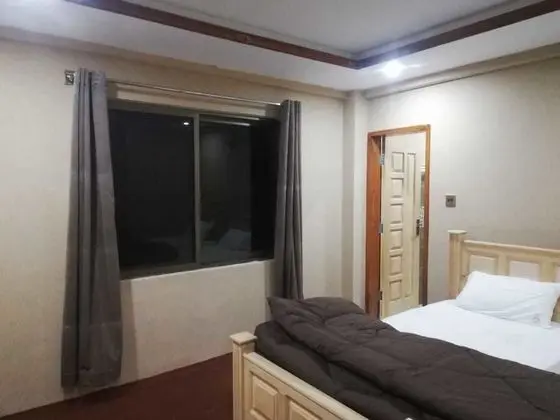 Deluxe Tek Büyük veya İki Ayrı Yataklı Oda, 6 Yatak Odası