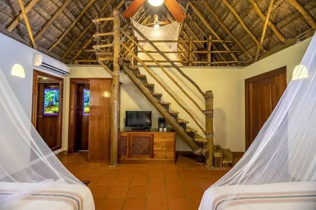 Bahçe Manzaralı (Royal Mayan Bungalow with Loft)