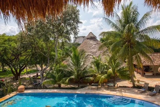 Honeymoon Çatı Katı (Loft), 1 En Büyük (King) Boy Yatak, Küvet, Havuz Manzaralı