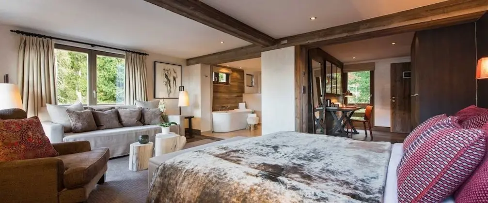 Deluxe Oda, 1 En Büyük (King) Boy Yatak (Large Bedroom)