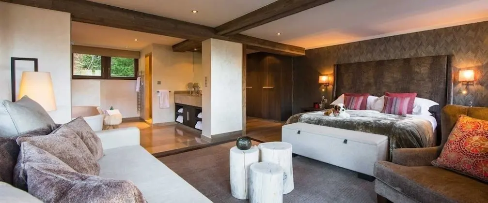 Deluxe Oda, 1 En Büyük (King) Boy Yatak (Large Bedroom)