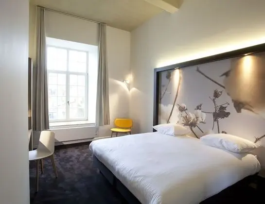 Comfort Büyük Yataklı Tek Kişilik Oda