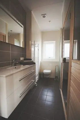 Sıra Ev, Birden Çok Yatak, Sigara İçilmez