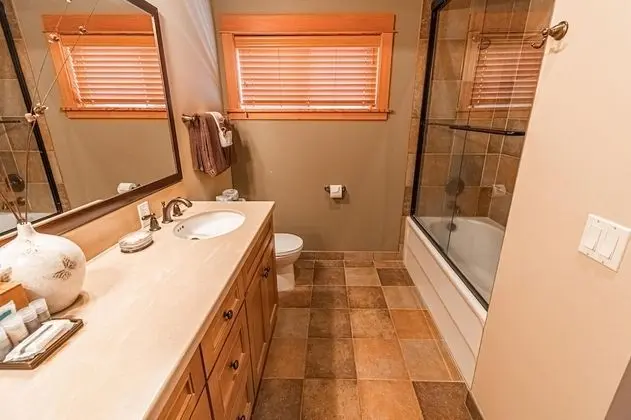 Sıra Ev, Birden Çok Yatak (Lodges at Cannon Beach C2)