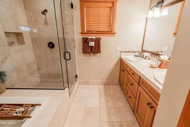 Sıra Ev, Birden Çok Yatak (Lodges at Cannon Beach D2)