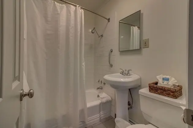 Standard Oda, 2 Çift Kişilik Yatak, Küçük Mutfak (Room 2)