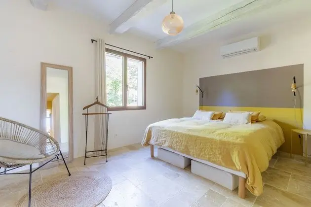 Family Ev, Banyolu/Duşlu, Üzüm Asması Manzaralı