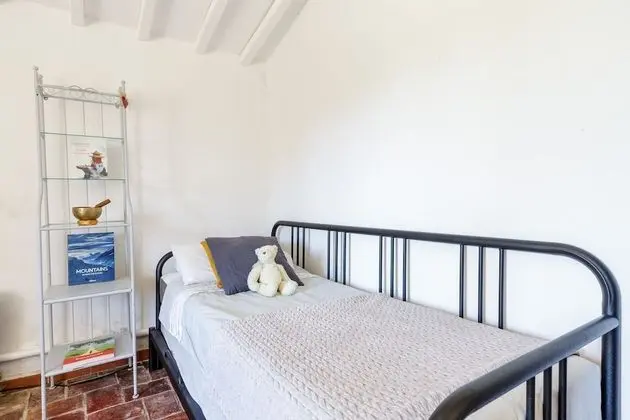 Family Ev, Banyolu/Duşlu, Üzüm Asması Manzaralı