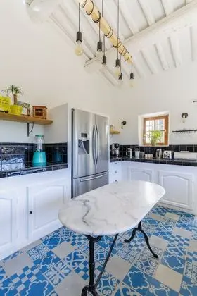 Family Ev, Banyolu/Duşlu, Üzüm Asması Manzaralı