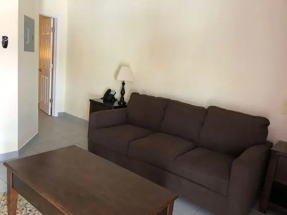 Standard Oda, 1 Büyük (Queen) Boy Yatak, Sigara İçilmez (Walk-in Shower;with Sofabed)