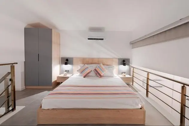 Loft, Deniz Manzaralı, Balkonlu