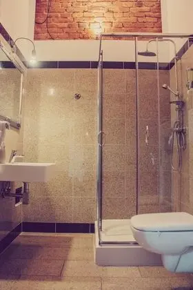 Deluxe Tek Büyük Yataklı Oda, Özel Banyo