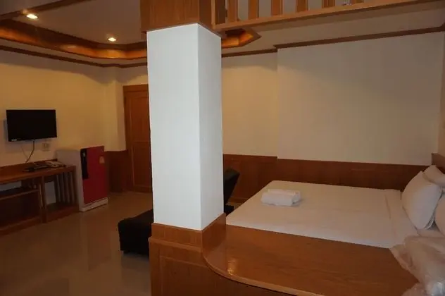 Deluxe Tek Büyük Yataklı Oda