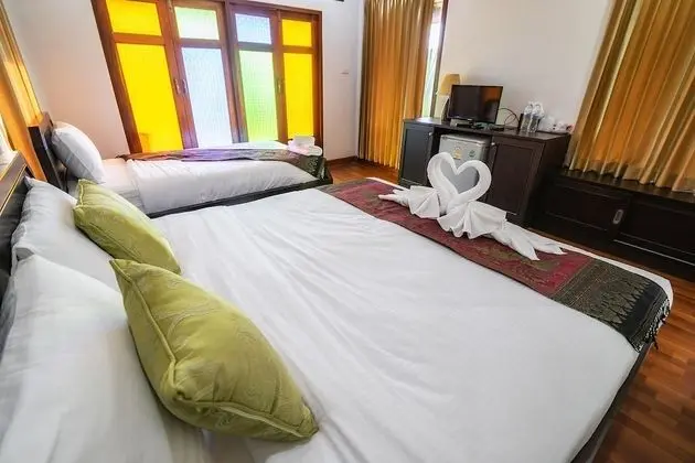 Deluxe Üç Kişilik Oda