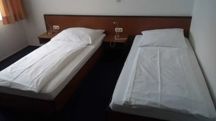 İki Ayrı Yataklı Oda