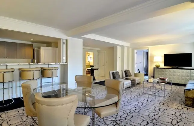 Süit, Teras (Terrace Suite South)