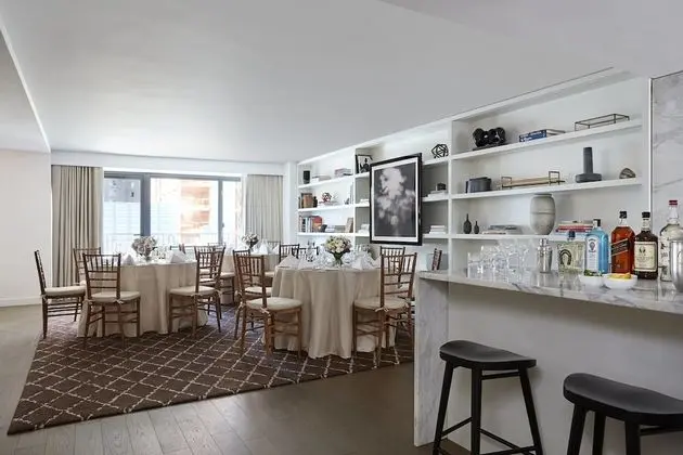 Süit (Uptown Bohemian Suite)