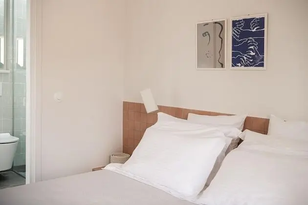 Ev