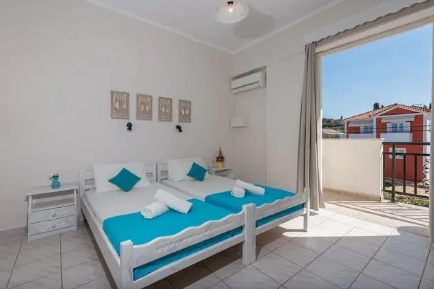Studio with Balcony