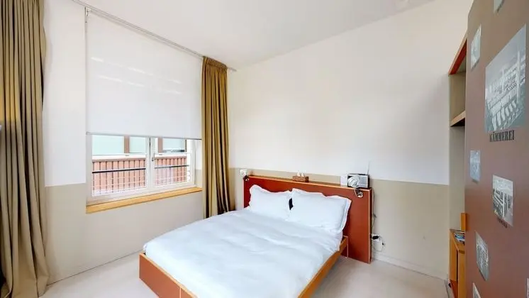 Çatı Katı (Loft), Avlu Manzaralı