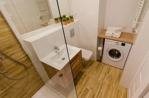Apart Daire, Sigara İçilmez, Balkon (Slomnicka Street)