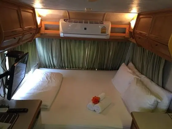 Caravan with Private Pool