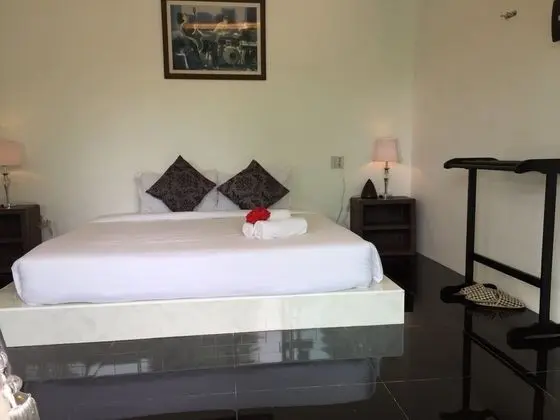 Standard Room with Garden View
