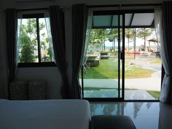 Standard Room with Sea View