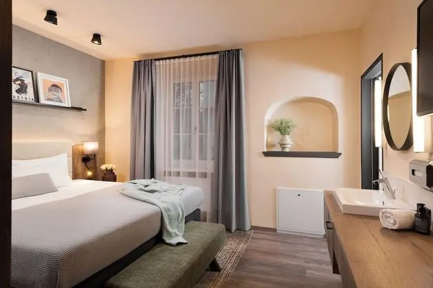 One Bedroom Apartment Open Plan