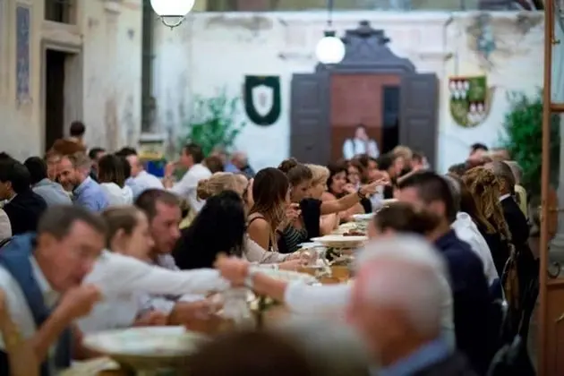 Apart Daire, 2 Yatak Odası, Şömine