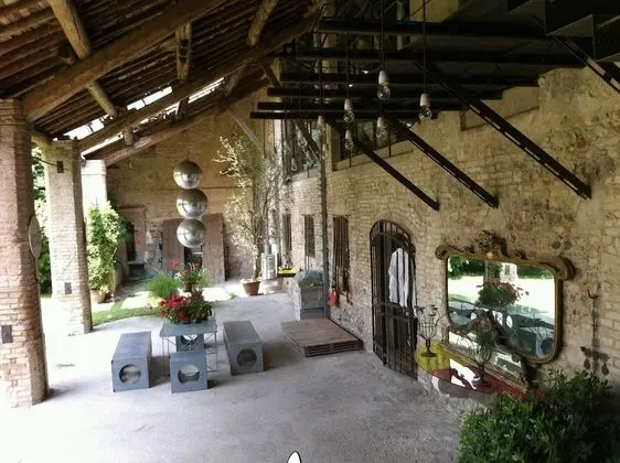 Apart Daire, 2 Yatak Odası, Şömine