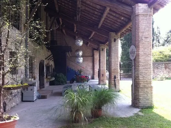 Apart Daire, 2 Yatak Odası, Şömine