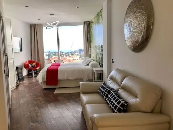 Çatı Katı (Loft), Teras