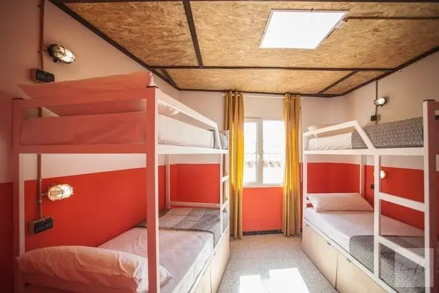 Ortak Ranzalı Oda, Karma Ranzalı Oda, Özel Banyo