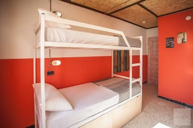 Ortak Ranzalı Oda, Karma Ranzalı Oda, Özel Banyo