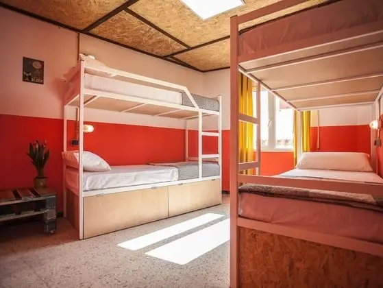 Ortak Ranzalı Oda, Karma Ranzalı Oda, Özel Banyo